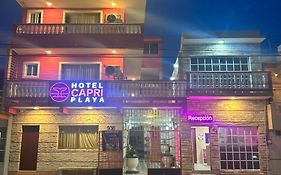 Hotel Capri Playa a una calle de la Playa Regatas